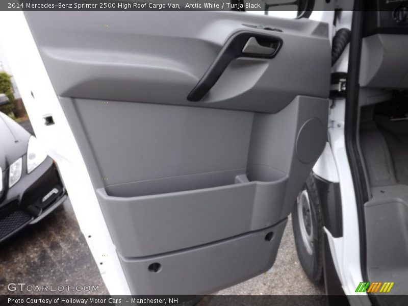 Arctic White / Tunja Black 2014 Mercedes-Benz Sprinter 2500 High Roof Cargo Van