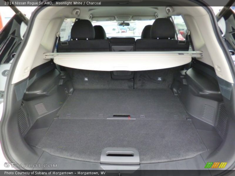 Moonlight White / Charcoal 2014 Nissan Rogue SV AWD