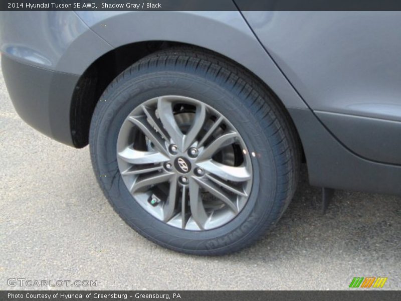Shadow Gray / Black 2014 Hyundai Tucson SE AWD