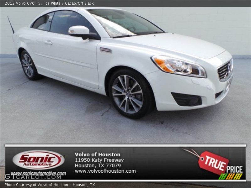 Ice White / Cacao/Off Black 2013 Volvo C70 T5