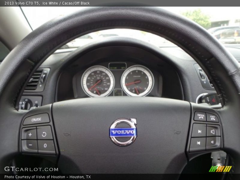 Ice White / Cacao/Off Black 2013 Volvo C70 T5