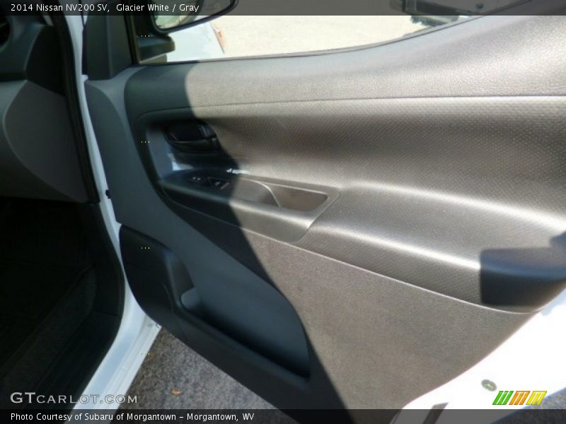 Glacier White / Gray 2014 Nissan NV200 SV