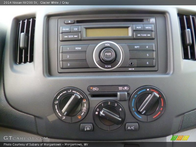 Glacier White / Gray 2014 Nissan NV200 SV