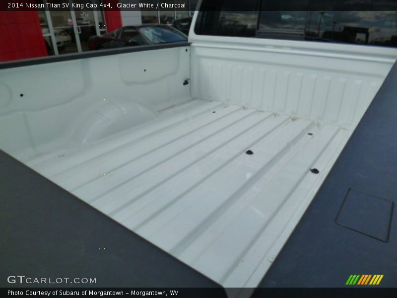 Glacier White / Charcoal 2014 Nissan Titan SV King Cab 4x4