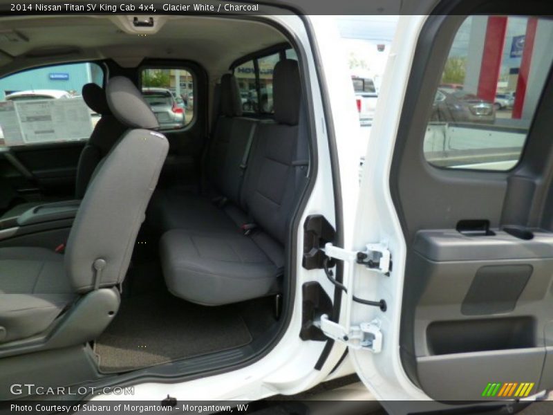 Glacier White / Charcoal 2014 Nissan Titan SV King Cab 4x4