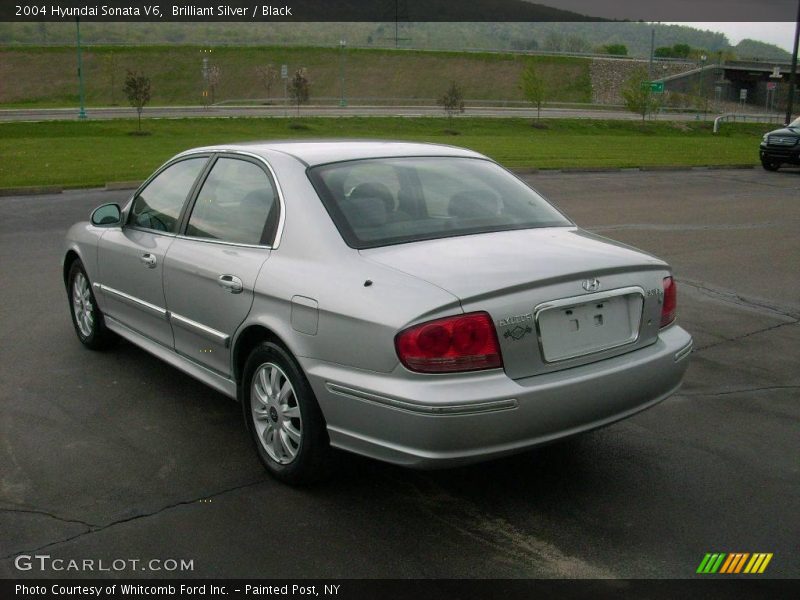Brilliant Silver / Black 2004 Hyundai Sonata V6