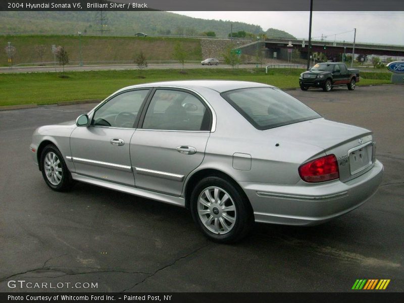 Brilliant Silver / Black 2004 Hyundai Sonata V6