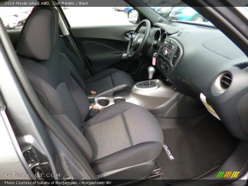 Gun Metallic / Black 2014 Nissan Juke S AWD