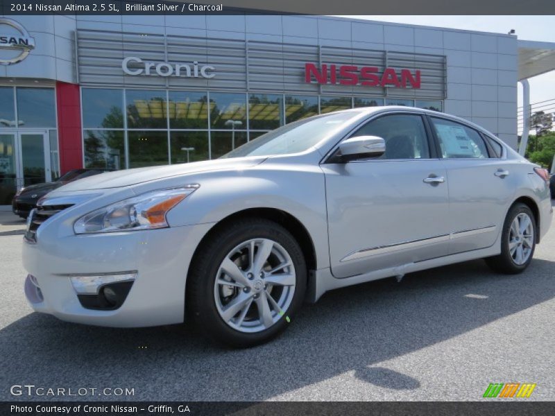 Brilliant Silver / Charcoal 2014 Nissan Altima 2.5 SL