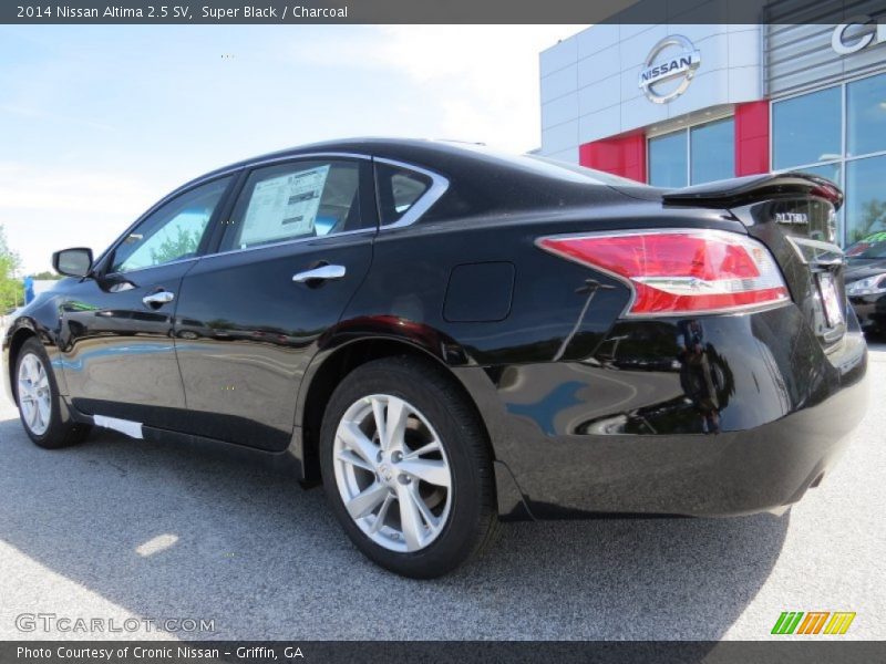 Super Black / Charcoal 2014 Nissan Altima 2.5 SV