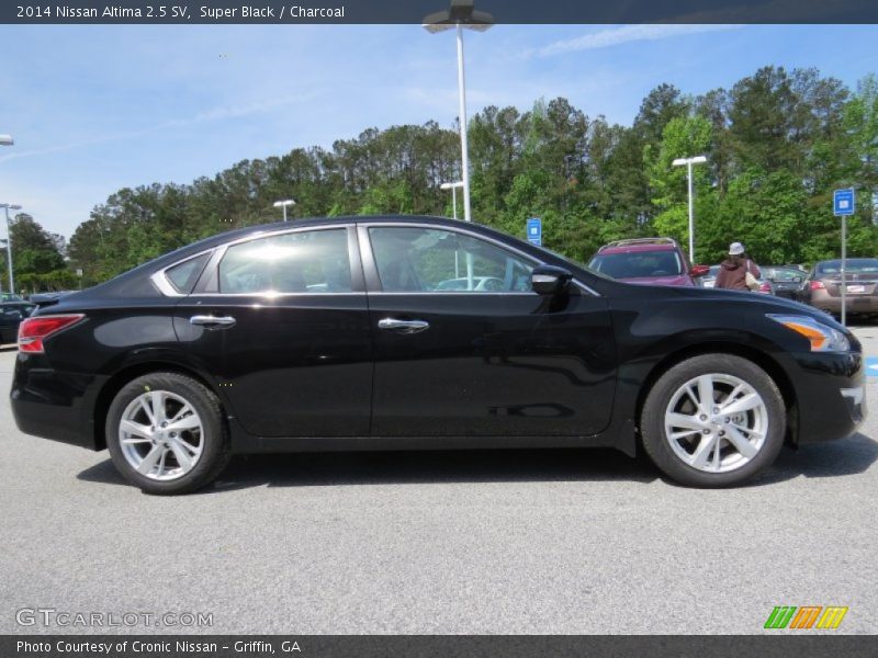 Super Black / Charcoal 2014 Nissan Altima 2.5 SV