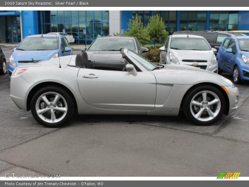 Silver Pearl / Black 2009 Saturn Sky Roadster