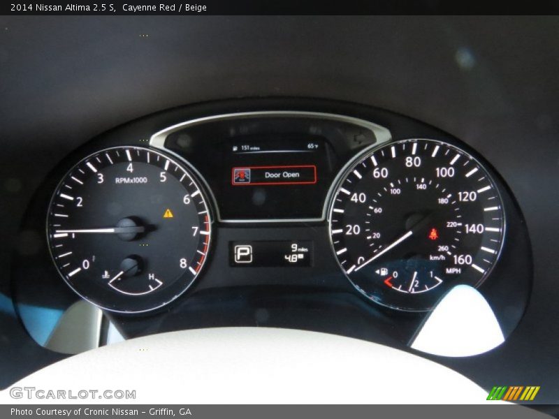 Cayenne Red / Beige 2014 Nissan Altima 2.5 S