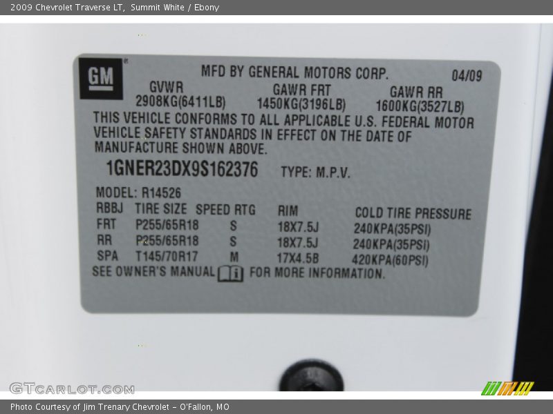 Summit White / Ebony 2009 Chevrolet Traverse LT