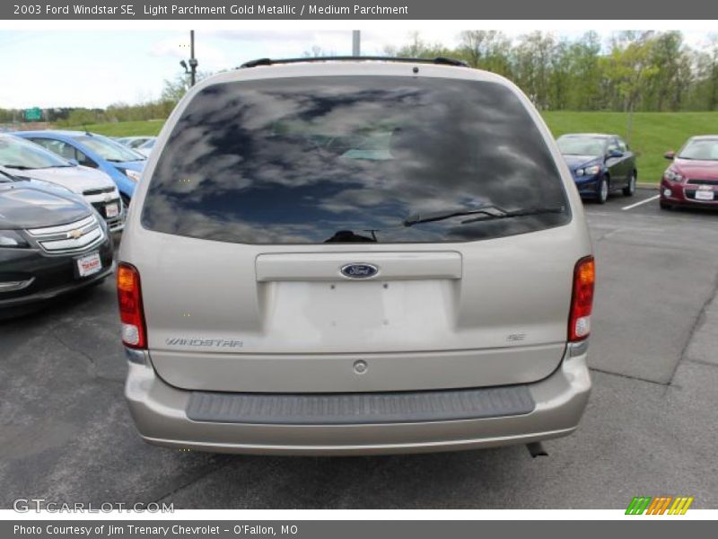 Light Parchment Gold Metallic / Medium Parchment 2003 Ford Windstar SE