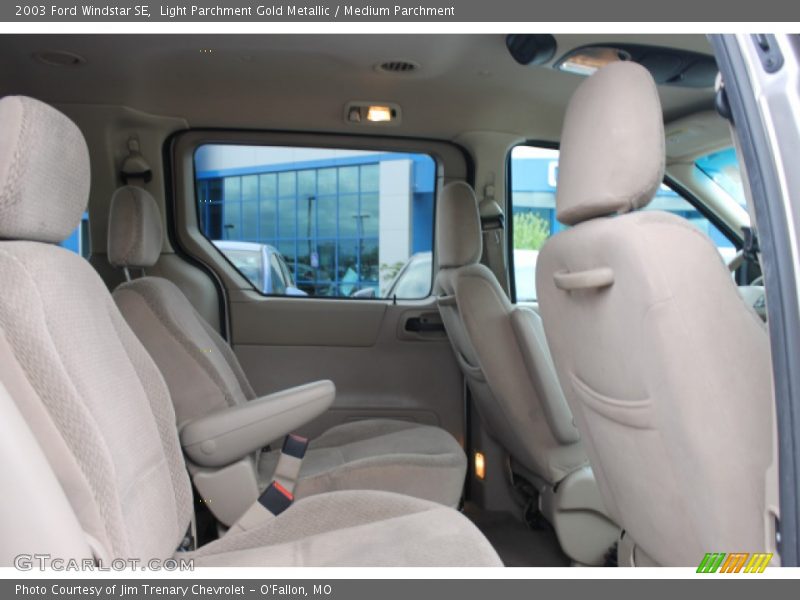 Light Parchment Gold Metallic / Medium Parchment 2003 Ford Windstar SE