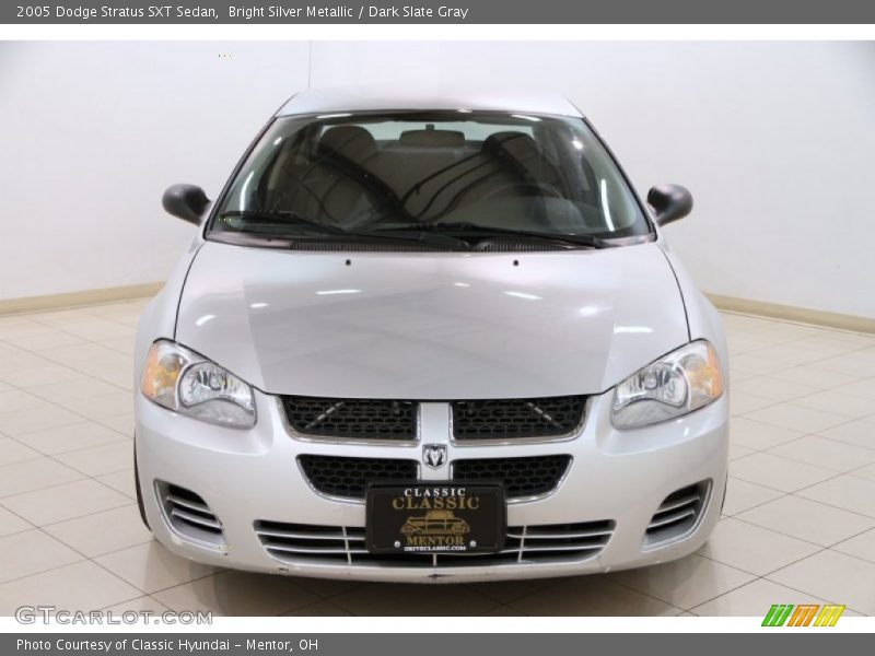 Bright Silver Metallic / Dark Slate Gray 2005 Dodge Stratus SXT Sedan