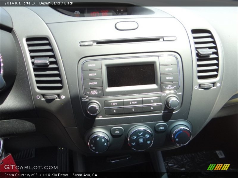 Desert Sand / Black 2014 Kia Forte LX