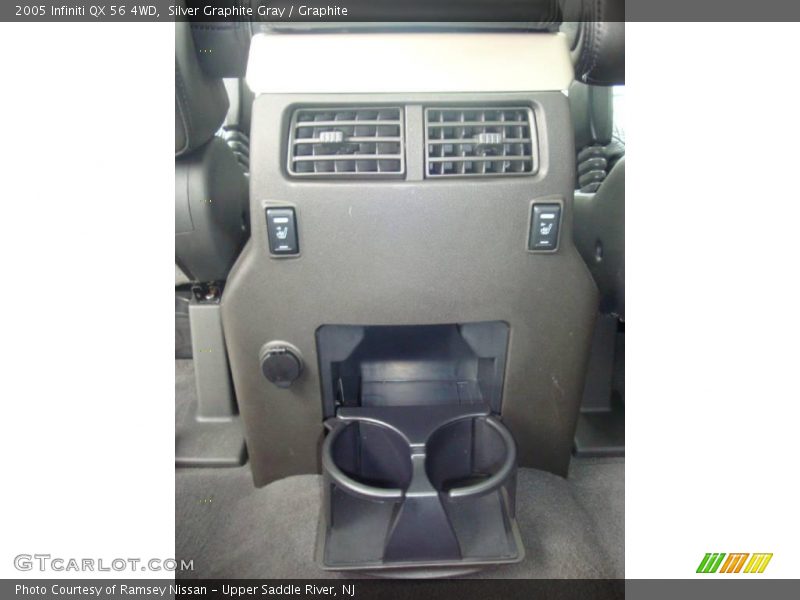 Silver Graphite Gray / Graphite 2005 Infiniti QX 56 4WD