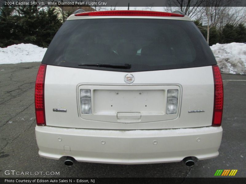 White Diamond Pearl / Light Gray 2004 Cadillac SRX V8