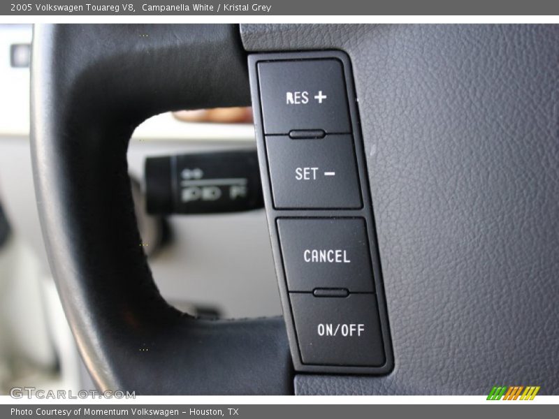 Campanella White / Kristal Grey 2005 Volkswagen Touareg V8