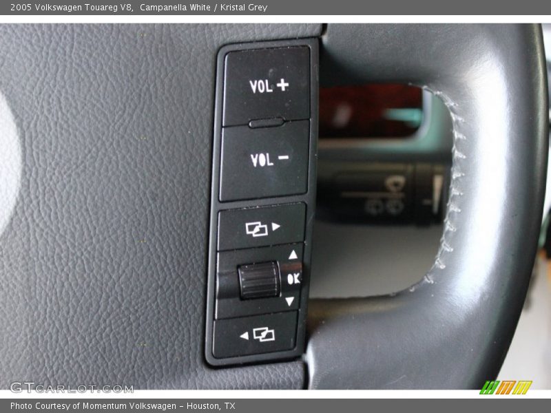 Campanella White / Kristal Grey 2005 Volkswagen Touareg V8