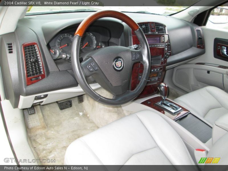 White Diamond Pearl / Light Gray 2004 Cadillac SRX V8