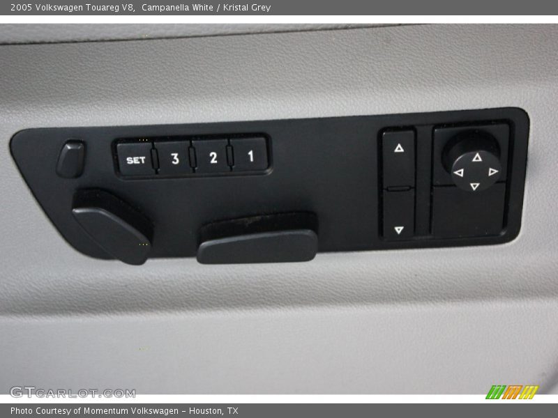 Campanella White / Kristal Grey 2005 Volkswagen Touareg V8