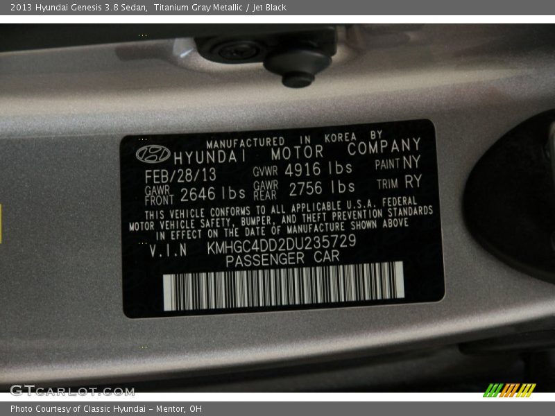 Titanium Gray Metallic / Jet Black 2013 Hyundai Genesis 3.8 Sedan