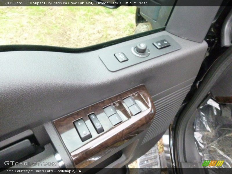 Tuxedo Black / Platinum Pecan 2015 Ford F250 Super Duty Platinum Crew Cab 4x4