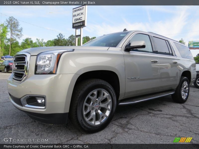 Champagne Silver Metallic / Jet Black 2015 GMC Yukon XL SLE