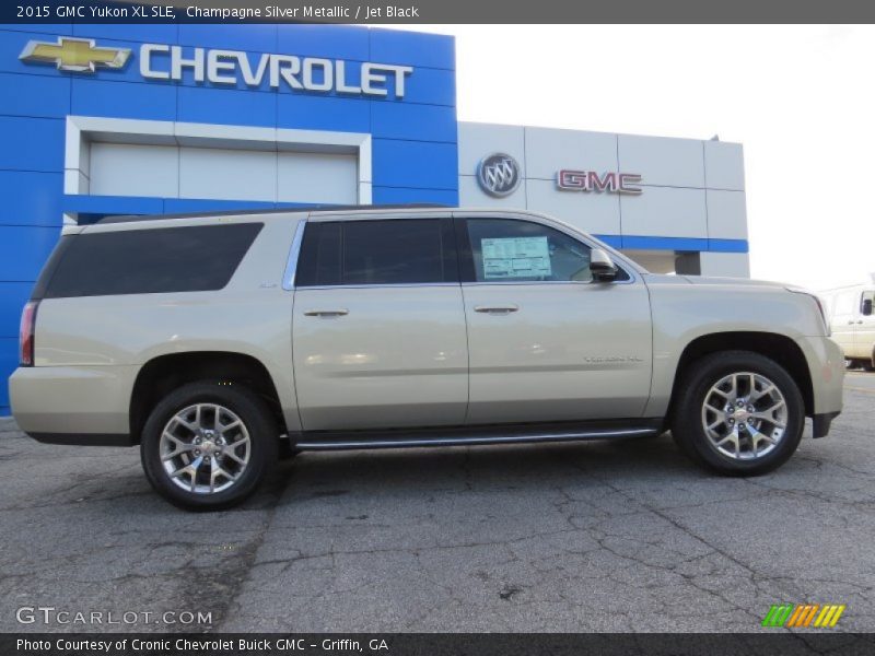 Champagne Silver Metallic / Jet Black 2015 GMC Yukon XL SLE