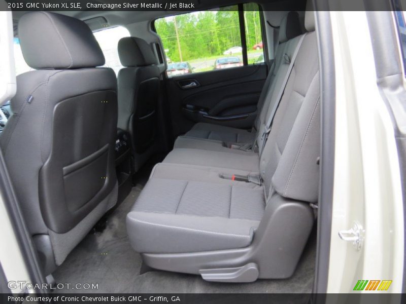 Champagne Silver Metallic / Jet Black 2015 GMC Yukon XL SLE
