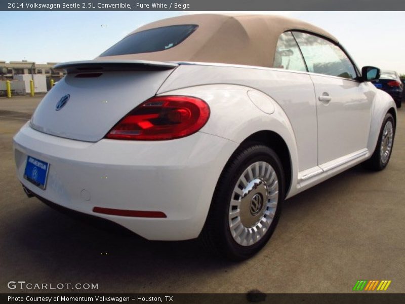 Pure White / Beige 2014 Volkswagen Beetle 2.5L Convertible