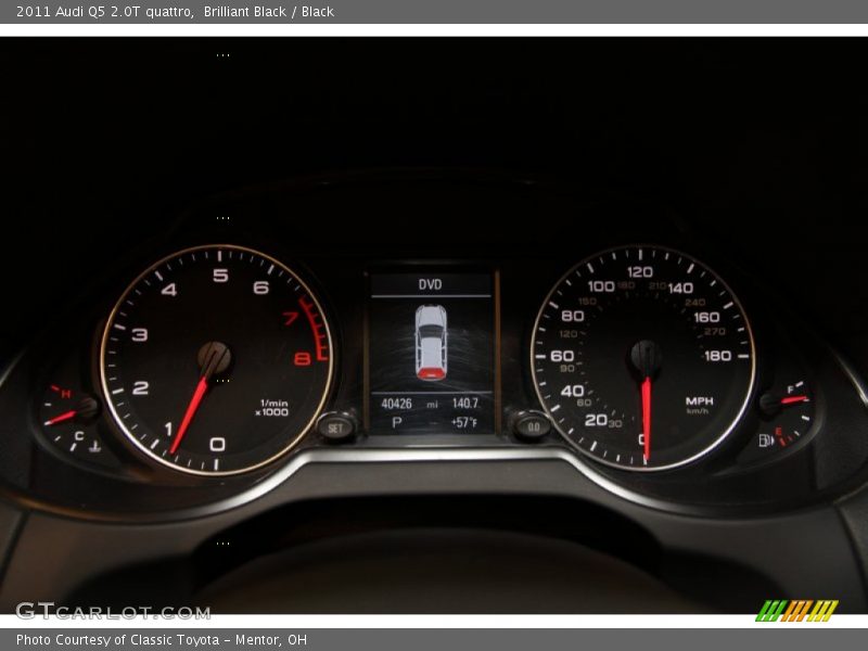Brilliant Black / Black 2011 Audi Q5 2.0T quattro