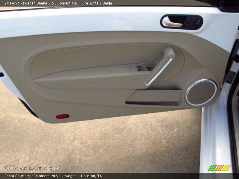 Pure White / Beige 2014 Volkswagen Beetle 2.5L Convertible