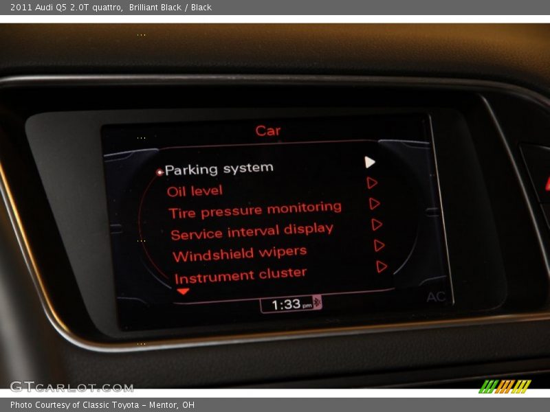 Brilliant Black / Black 2011 Audi Q5 2.0T quattro