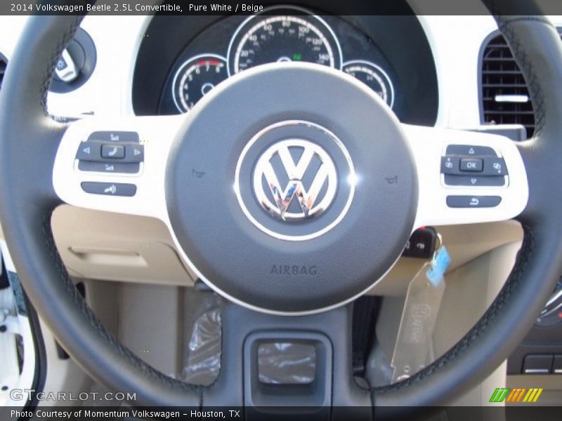 Pure White / Beige 2014 Volkswagen Beetle 2.5L Convertible