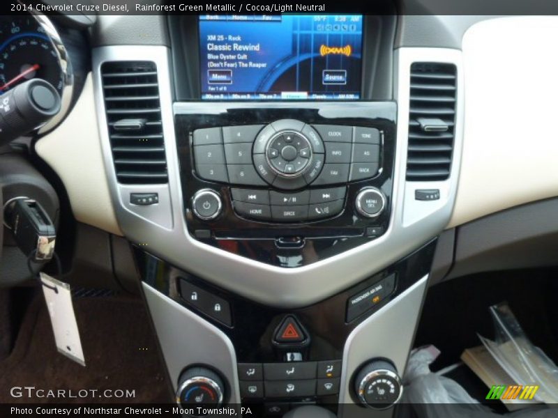 Rainforest Green Metallic / Cocoa/Light Neutral 2014 Chevrolet Cruze Diesel