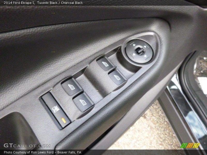 Tuxedo Black / Charcoal Black 2014 Ford Escape S