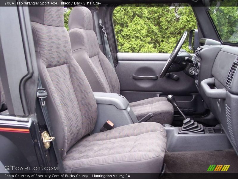 Black / Dark Slate Gray 2004 Jeep Wrangler Sport 4x4