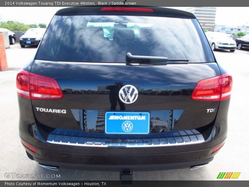 Black / Saddle Brown 2014 Volkswagen Touareg TDI Executive 4Motion