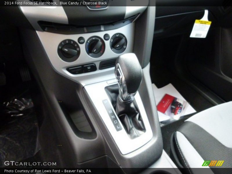 Blue Candy / Charcoal Black 2014 Ford Focus SE Hatchback