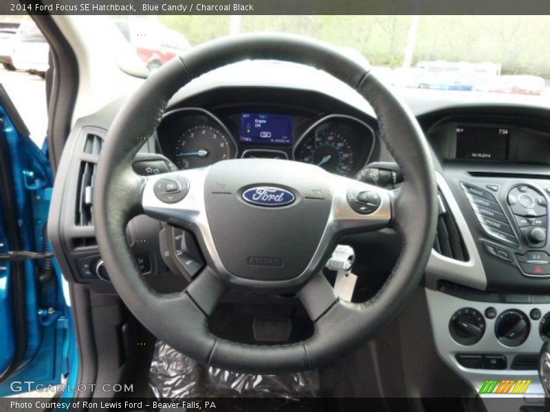 Blue Candy / Charcoal Black 2014 Ford Focus SE Hatchback