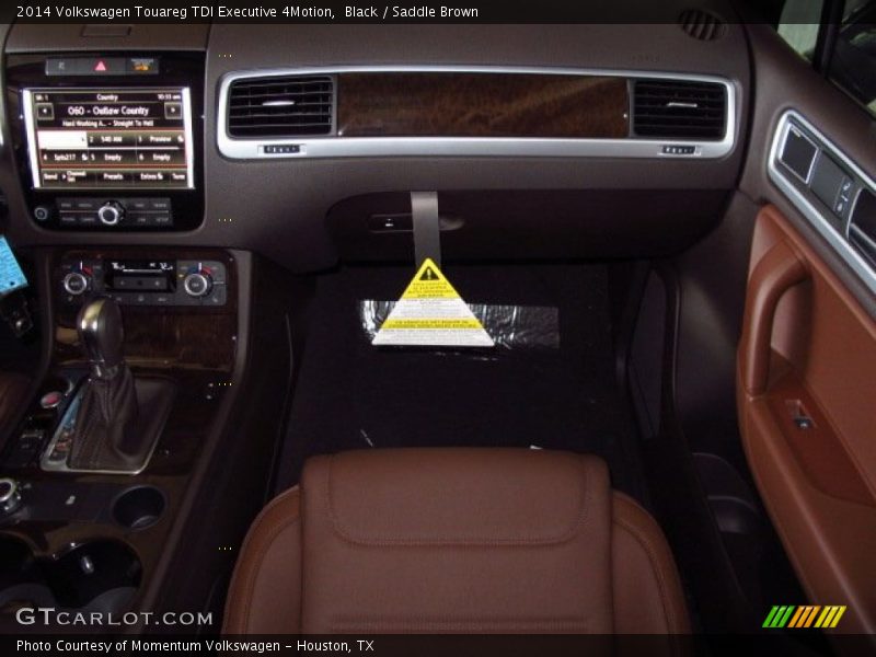 Black / Saddle Brown 2014 Volkswagen Touareg TDI Executive 4Motion