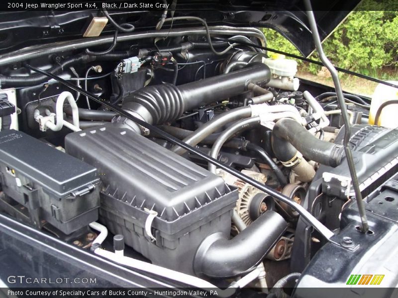 Black / Dark Slate Gray 2004 Jeep Wrangler Sport 4x4