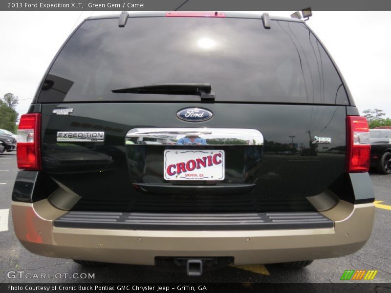 Green Gem / Camel 2013 Ford Expedition XLT