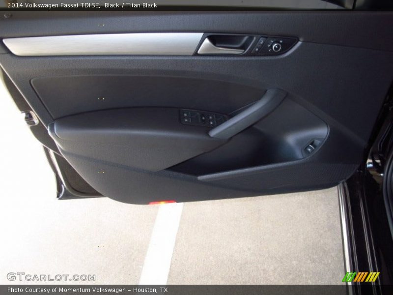 Black / Titan Black 2014 Volkswagen Passat TDI SE