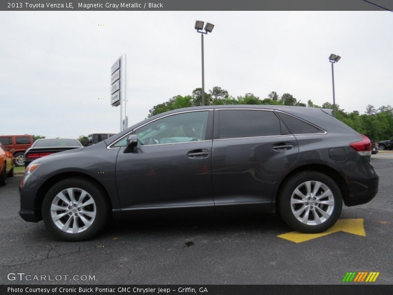Magnetic Gray Metallic / Black 2013 Toyota Venza LE
