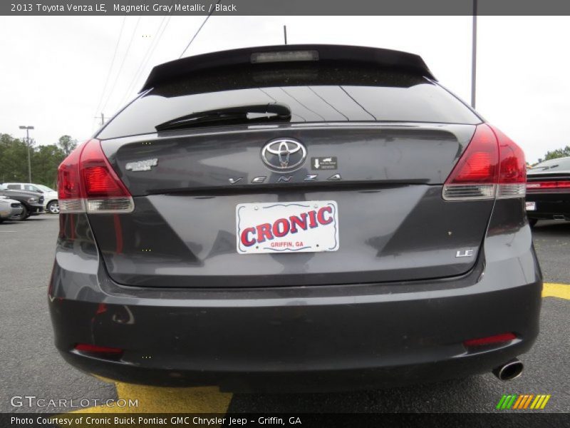 Magnetic Gray Metallic / Black 2013 Toyota Venza LE
